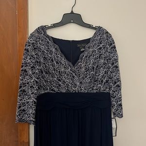 NWT Navy blue mother of the bride dress
